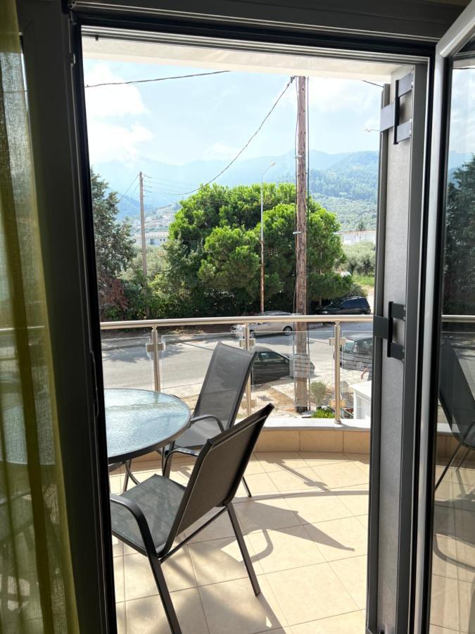 לימנאס Bivas Apartments מראה חיצוני תמונה