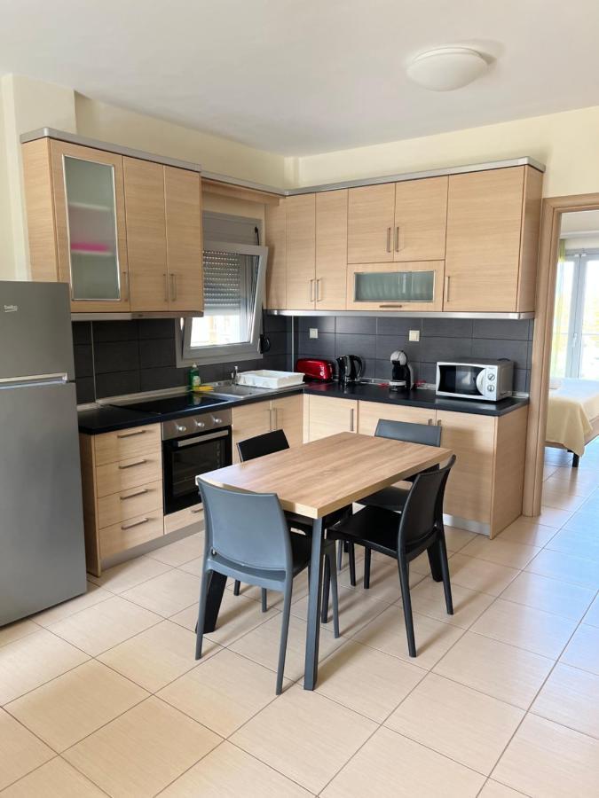 לימנאס Bivas Apartments מראה חיצוני תמונה