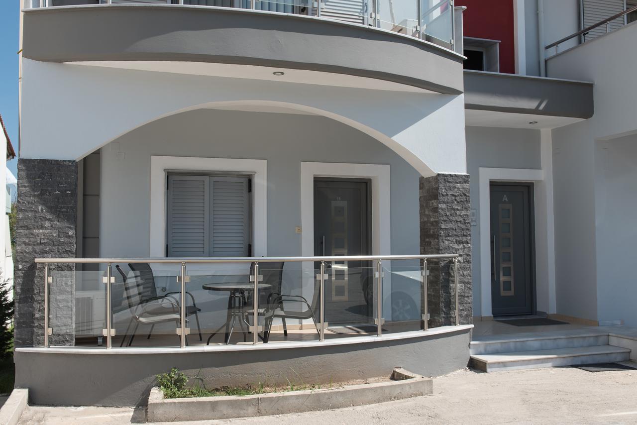 לימנאס Bivas Apartments מראה חיצוני תמונה