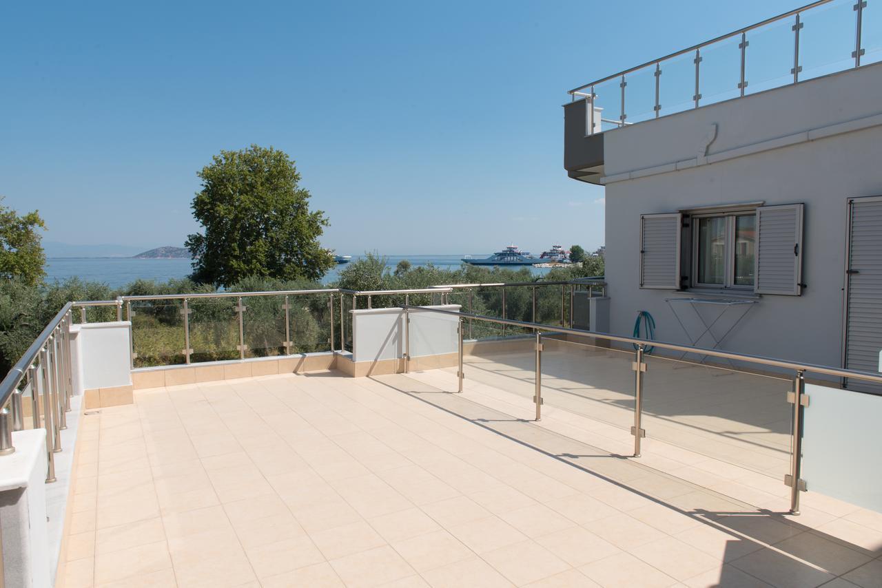 לימנאס Bivas Apartments מראה חיצוני תמונה