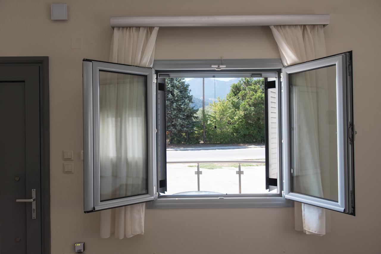 לימנאס Bivas Apartments מראה חיצוני תמונה